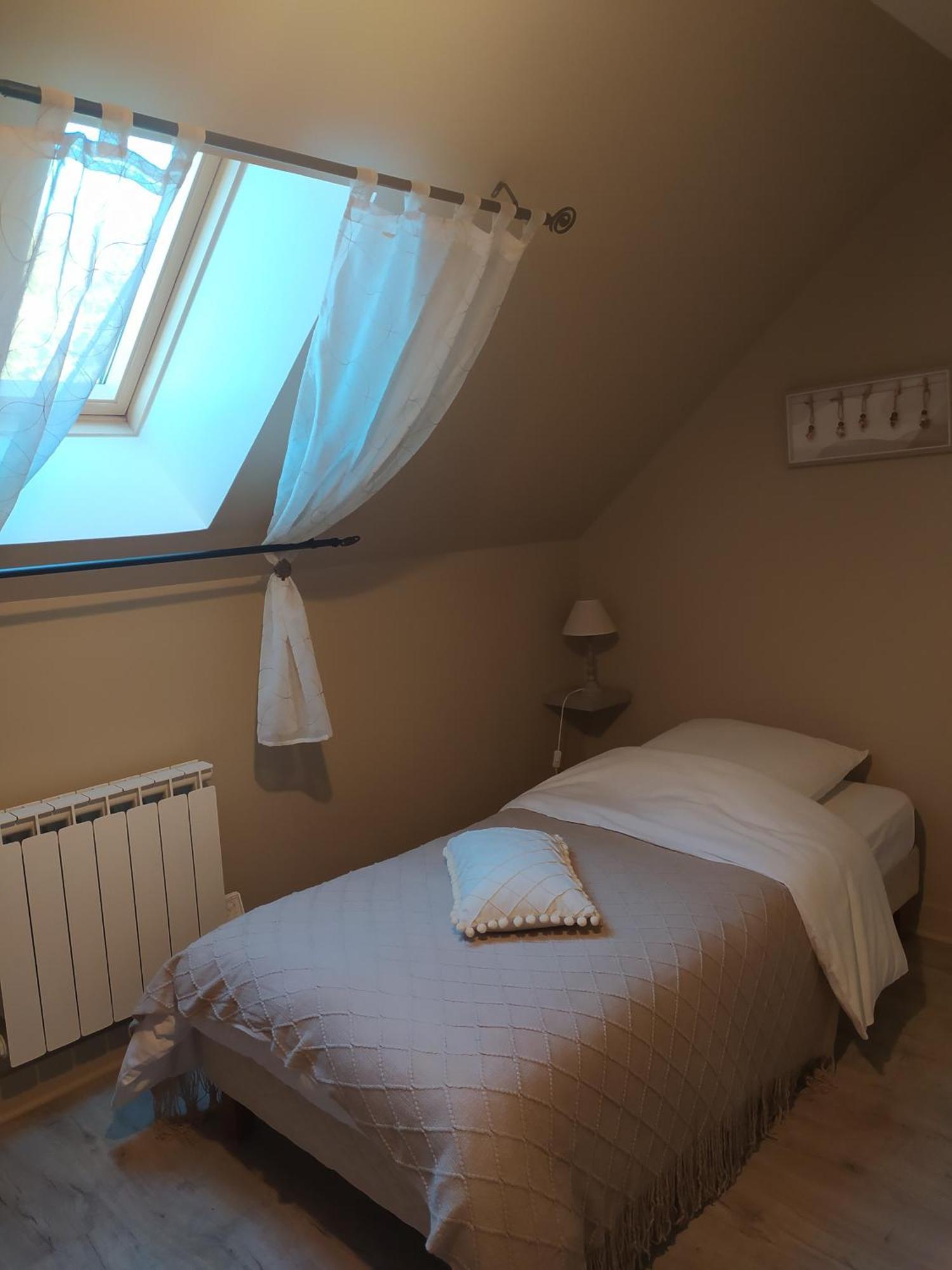 Des Roux Et Des Pious Suite De 35 A 60 M2 Et 3 Chambres Pour Groupe De 2 A 6 Personnes Civray-de-Touraine Екстер'єр фото