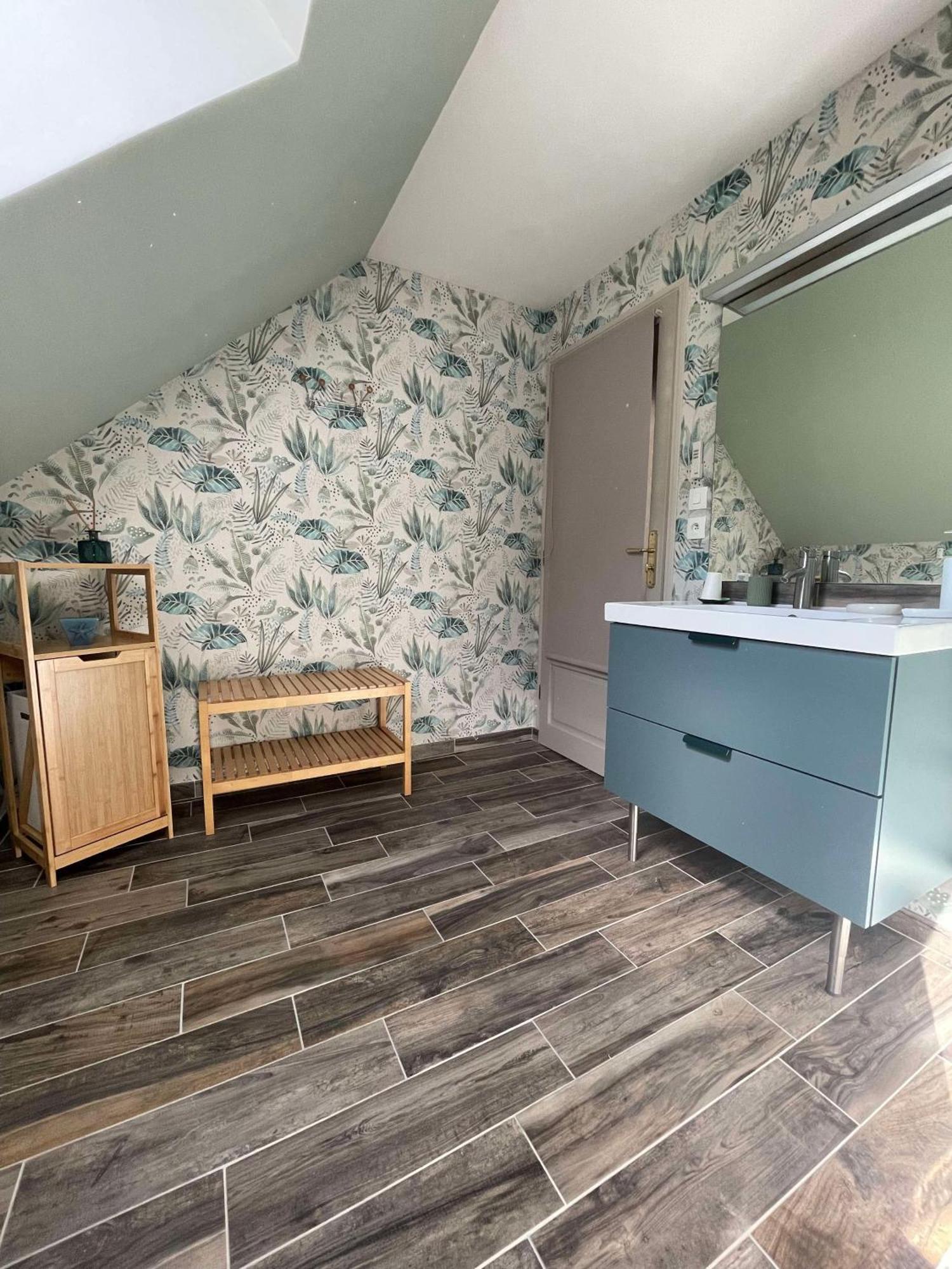 Des Roux Et Des Pious Suite De 35 A 60 M2 Et 3 Chambres Pour Groupe De 2 A 6 Personnes Civray-de-Touraine Екстер'єр фото